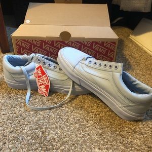 NWT Pastel Blue Vans size 8.5